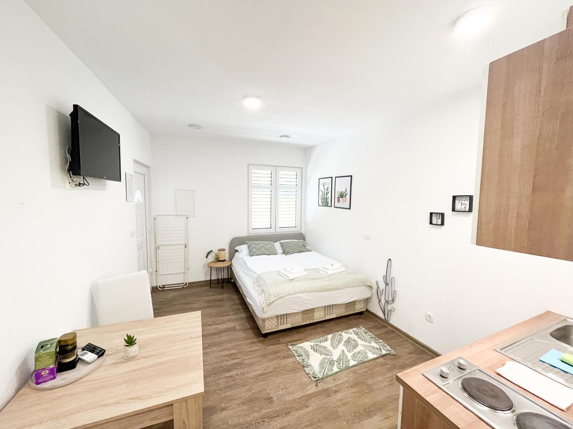 Anita'S Studio Apartments Lublana Zewnętrze zdjęcie