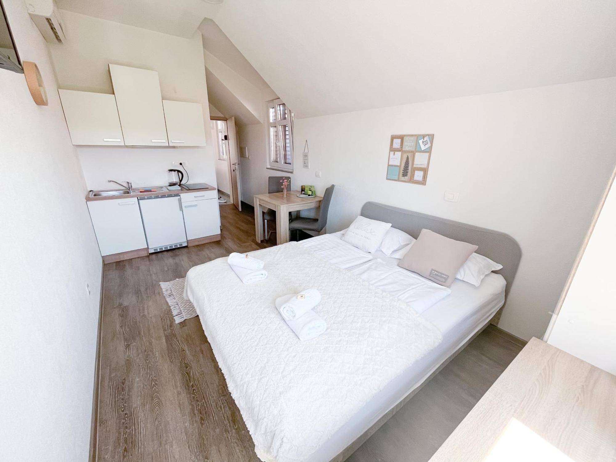 Anita'S Studio Apartments Lublana Zewnętrze zdjęcie