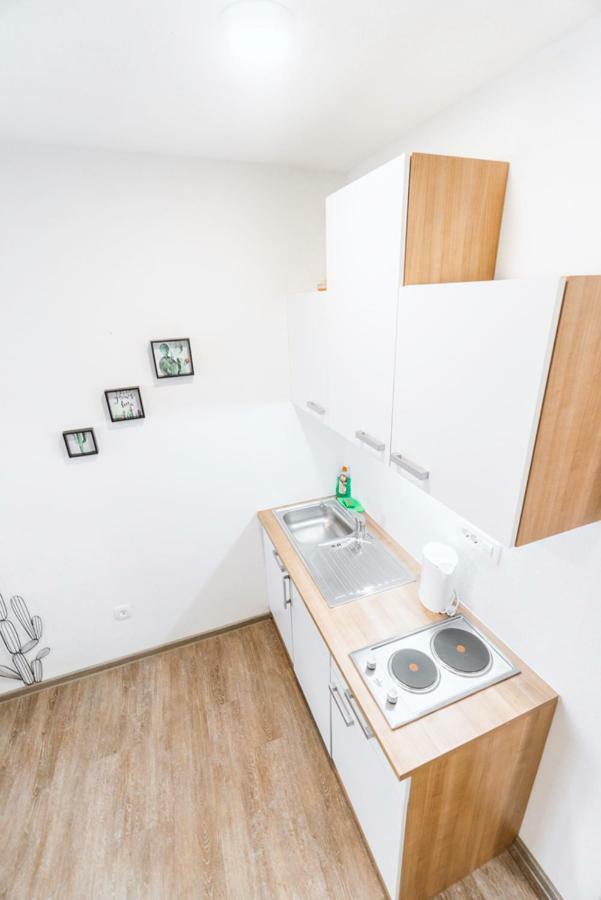 Anita'S Studio Apartments Lublana Zewnętrze zdjęcie